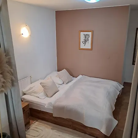 Apartman Romana Postorna Exterior photo