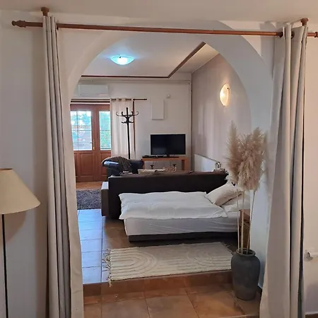 Apartman Romana Postorna Exterior photo